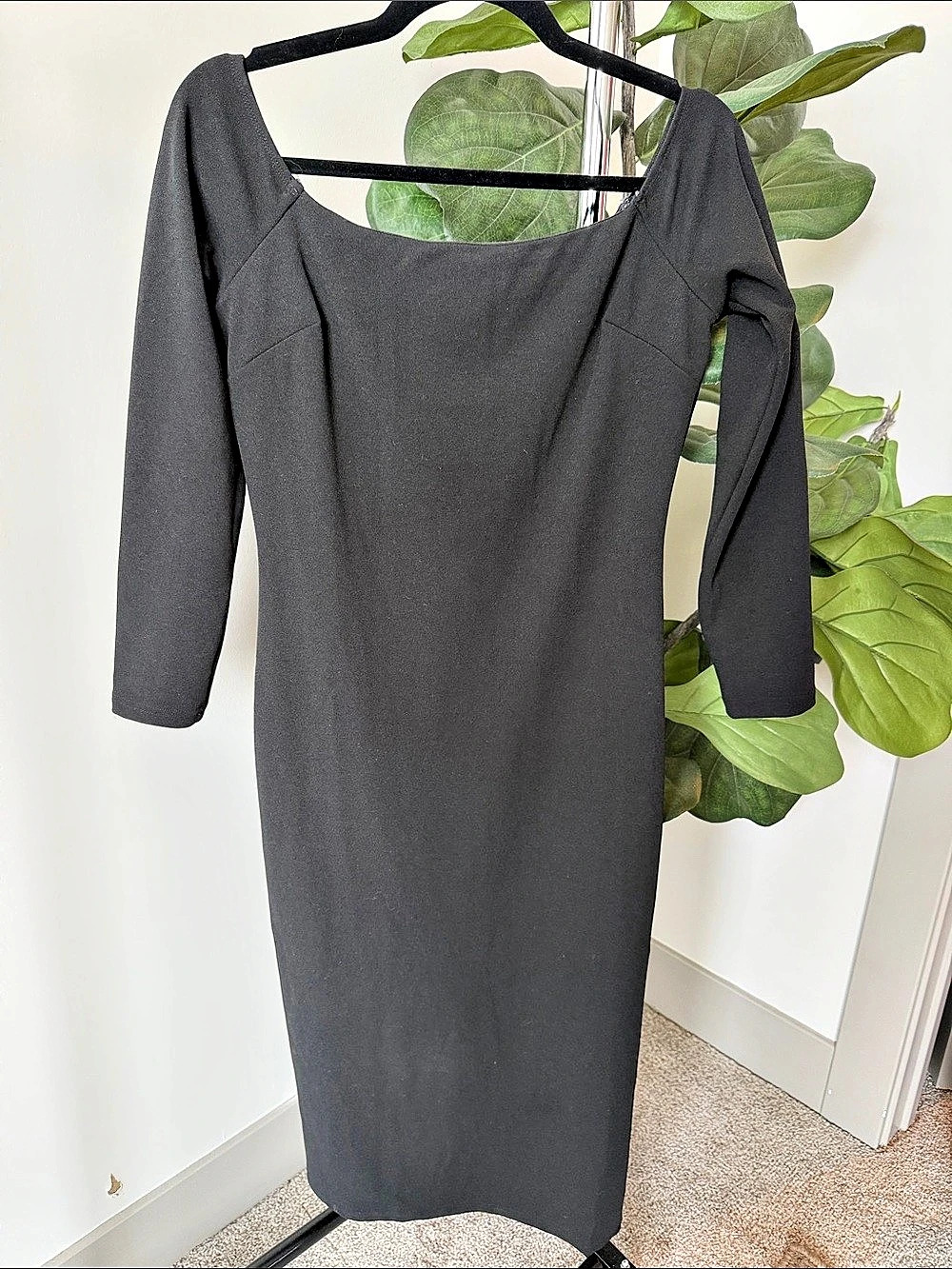 Lulu’s Long Sleeve Midi Dress in Black Size Large Like New